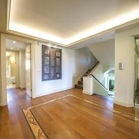 Rallou Villa Gazi