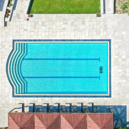 Rallou Villa *